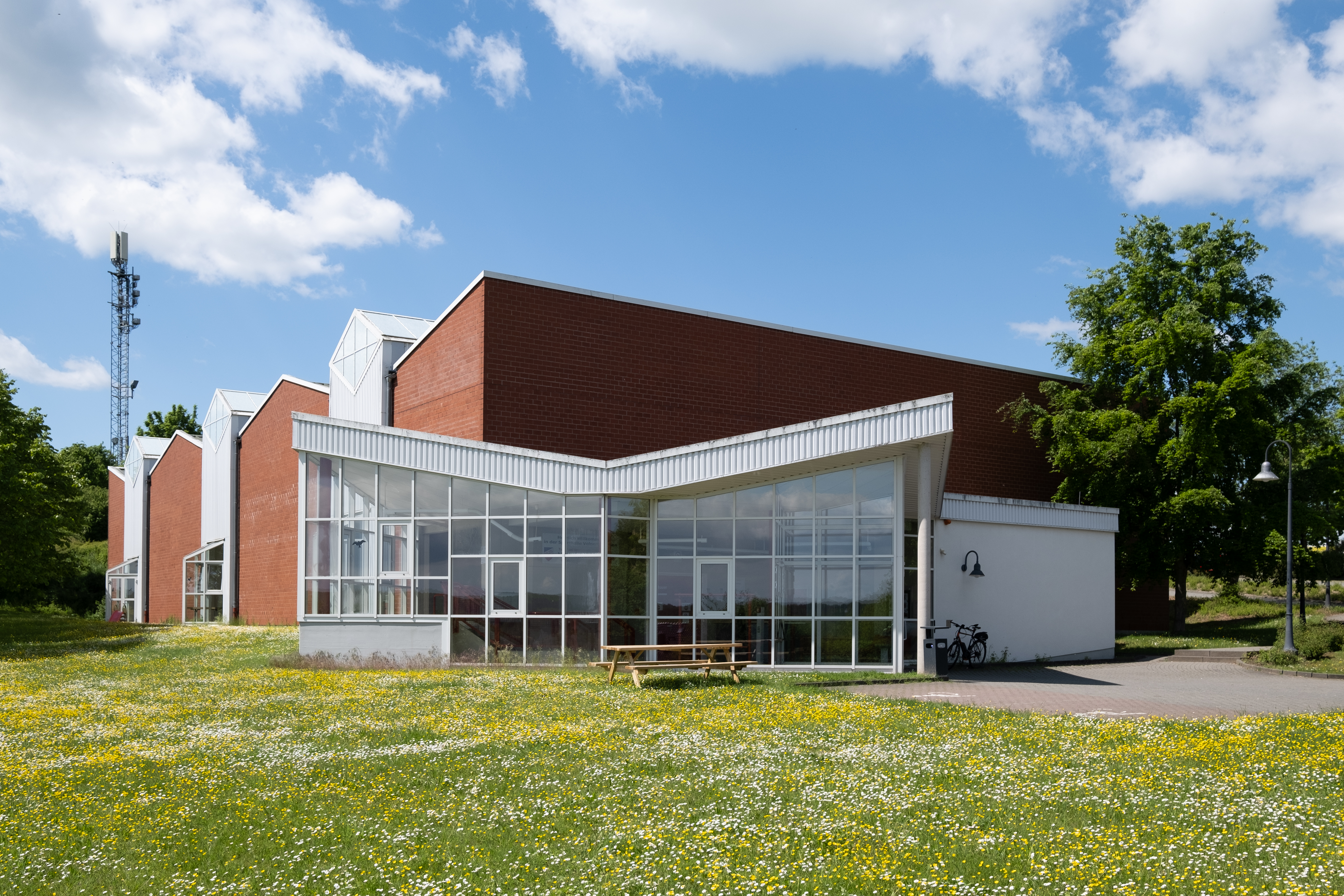 Förderung für Sanierung der Sporthalle Volpertshausen