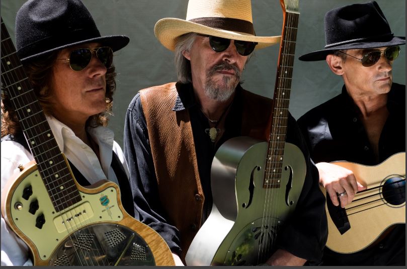 Atelierkirche: Saisoneröffnung mit der Blues-Band “Colors of Blue”.